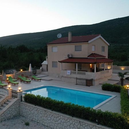 Villa Secret Beauty With Saltwater Pool Imotski Exterior photo