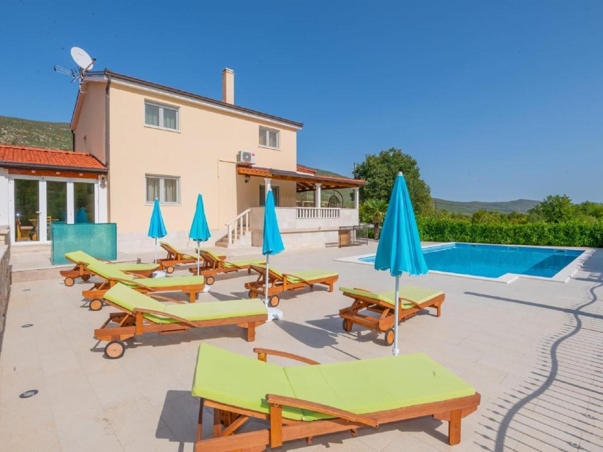 Villa Secret Beauty With Saltwater Pool Imotski Exterior photo